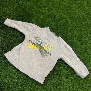 Nike Oregon Ducks - I Only Wear These Colors - T-shirt